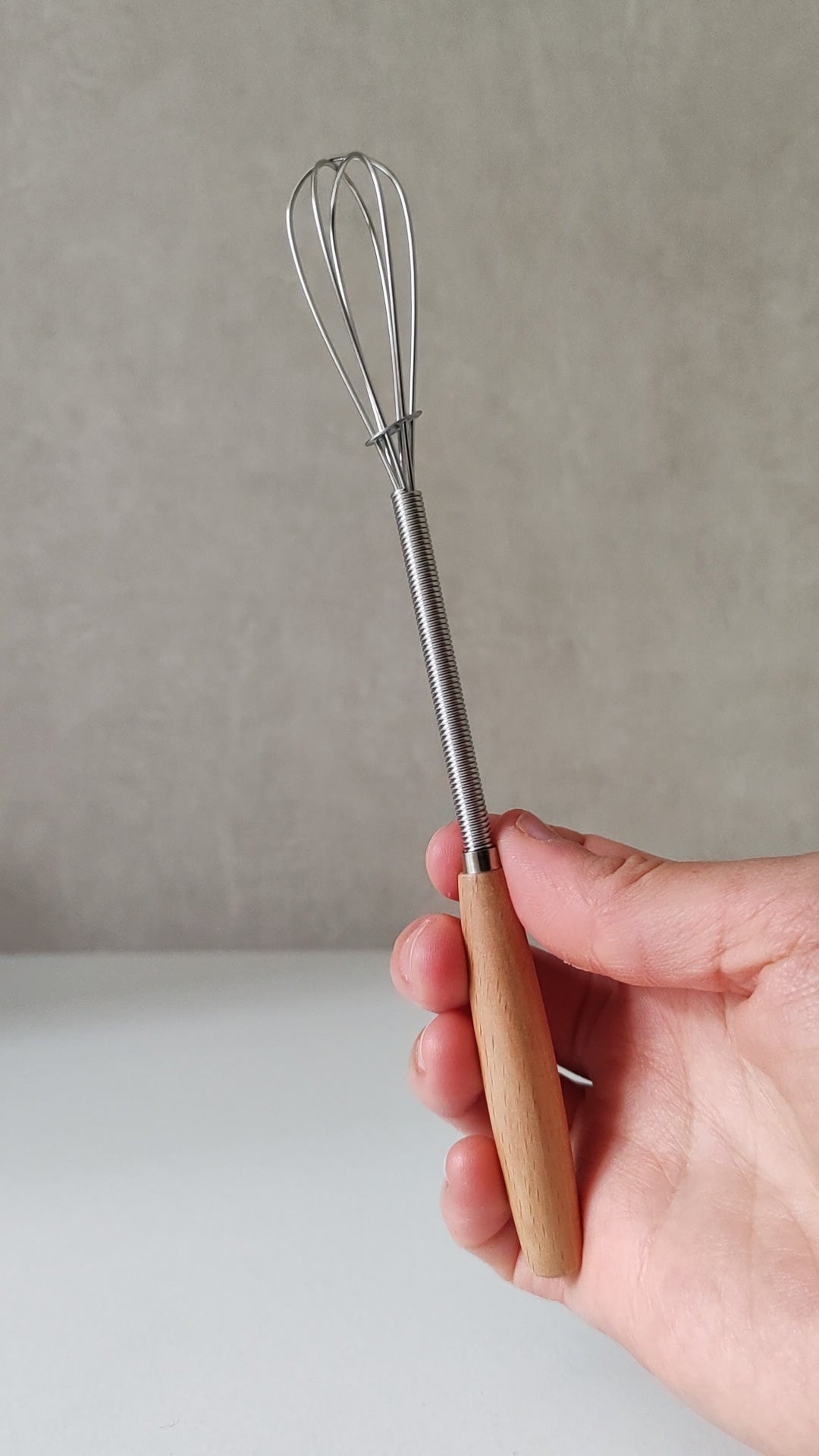 Fouet acier inoxydable et bois
